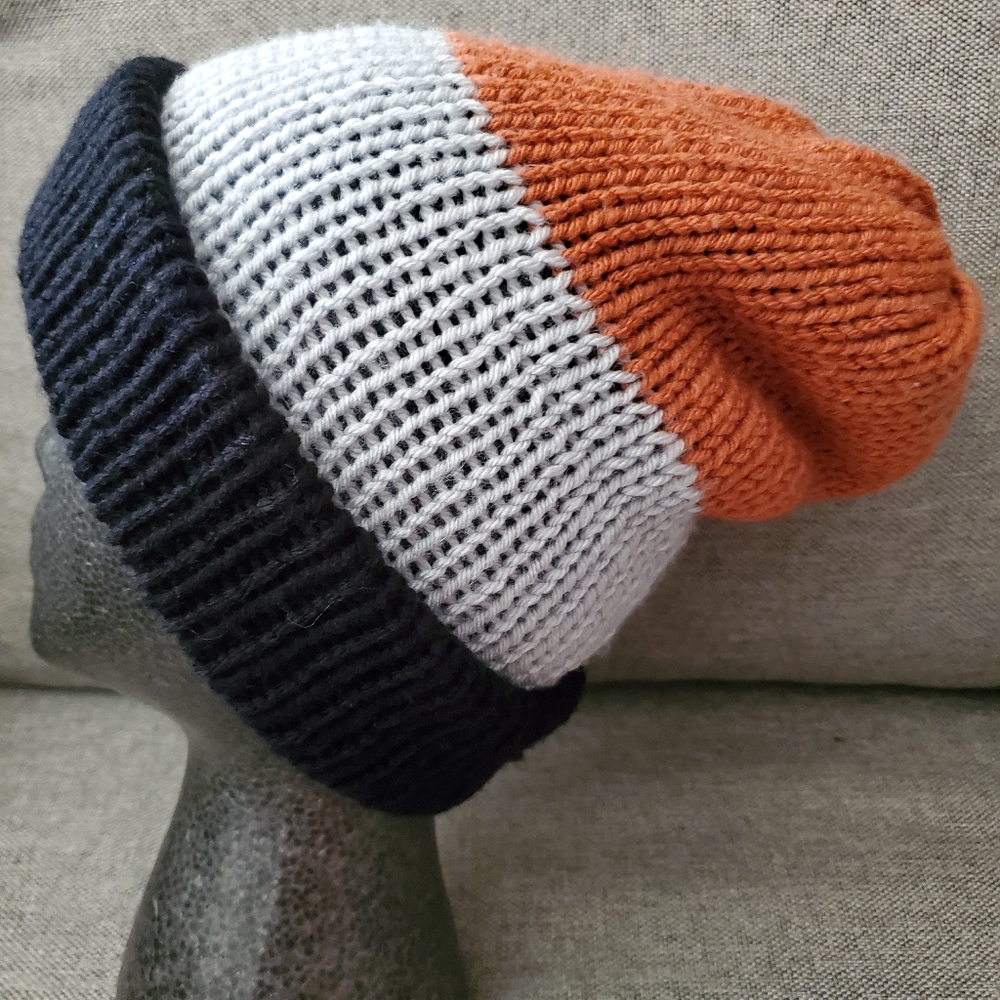 Reversible Handmade Unisex Beanie - Picture 2 of 4
